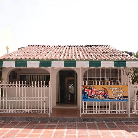 Hotel Vargas Airport Cartagena  Exterior foto