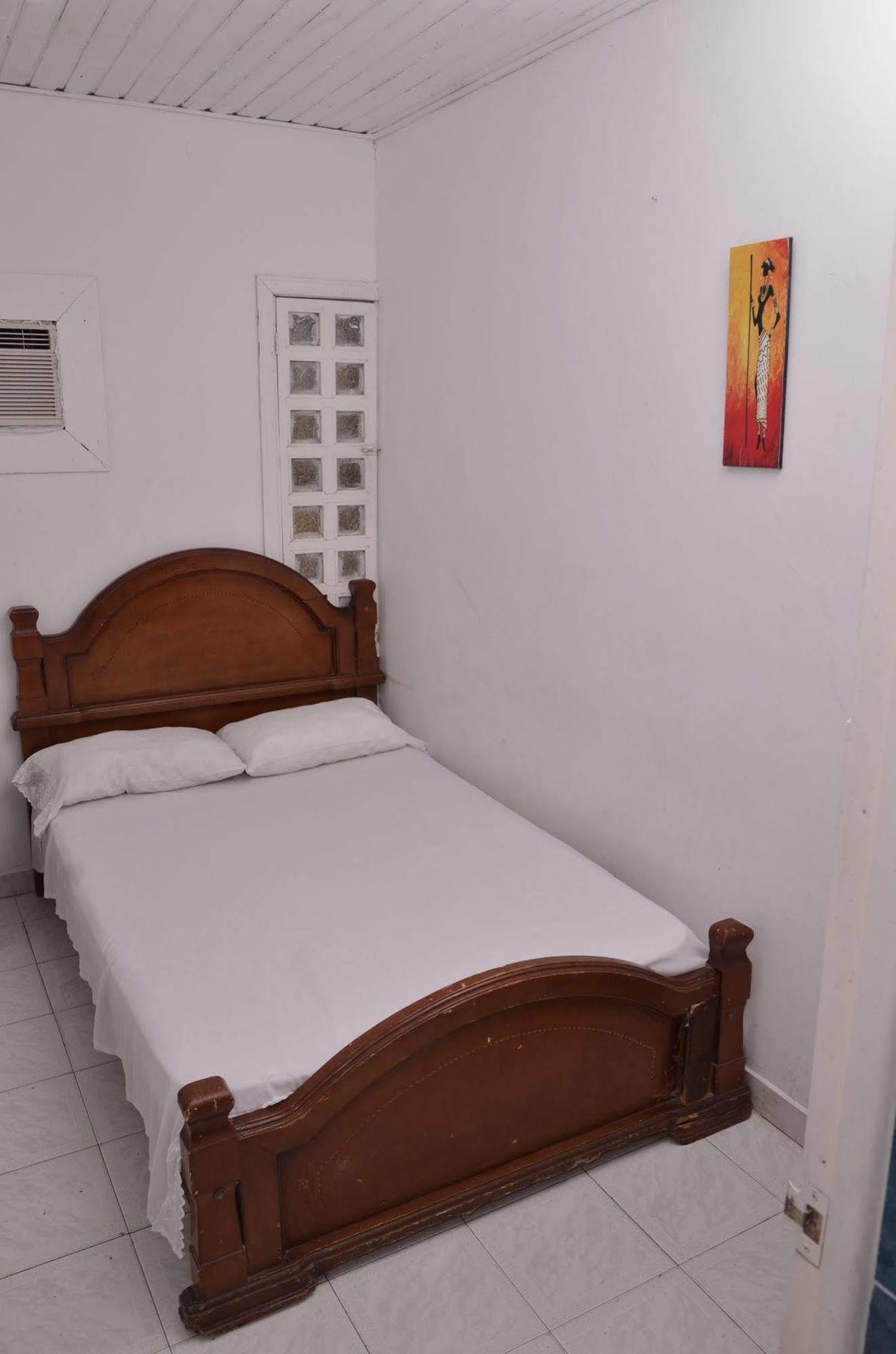Hotel Vargas Airport Cartagena  Exterior foto