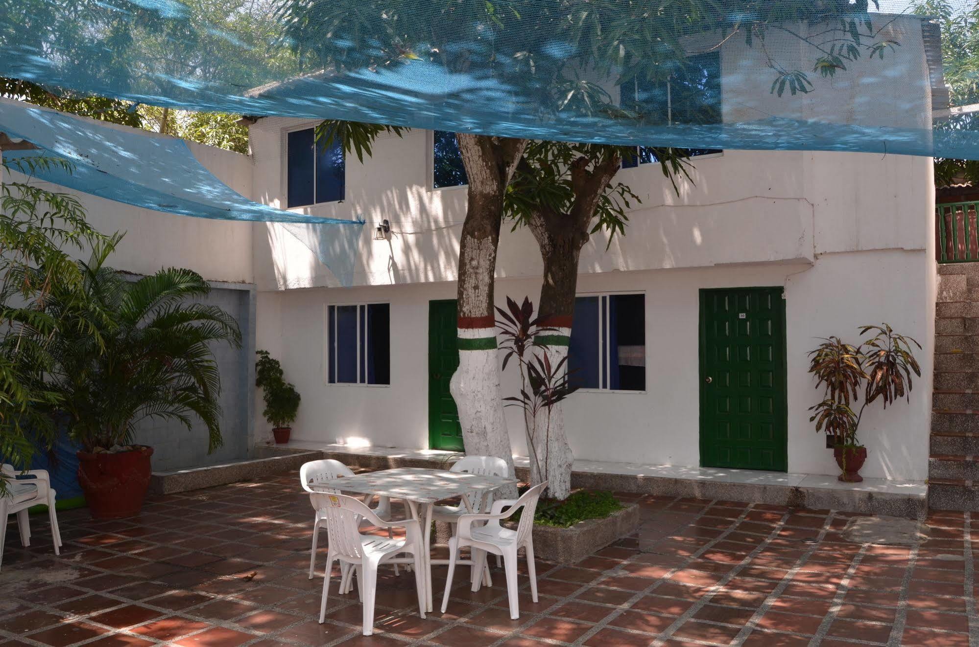 Hotel Vargas Airport Cartagena  Exterior foto